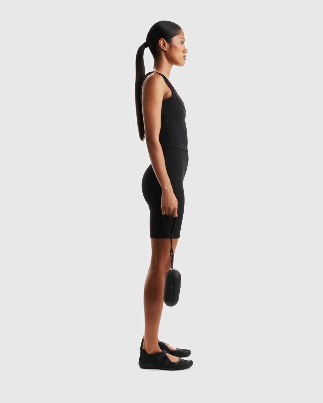 Nike.comにおけるNikeSKIMS Matte ウィメンズ ダブルストラップ